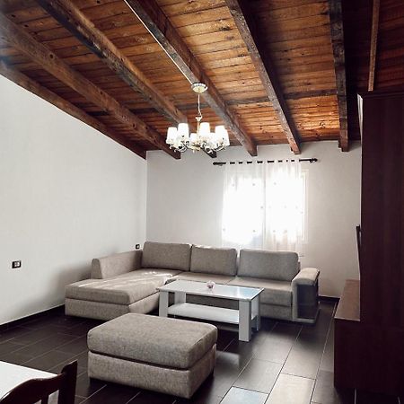 Oa'S Beach Apartment Vlorë Екстериор снимка
